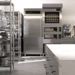 Cuisine industrielle avec des poignées de meubles noires pour la catégorie "industriel"